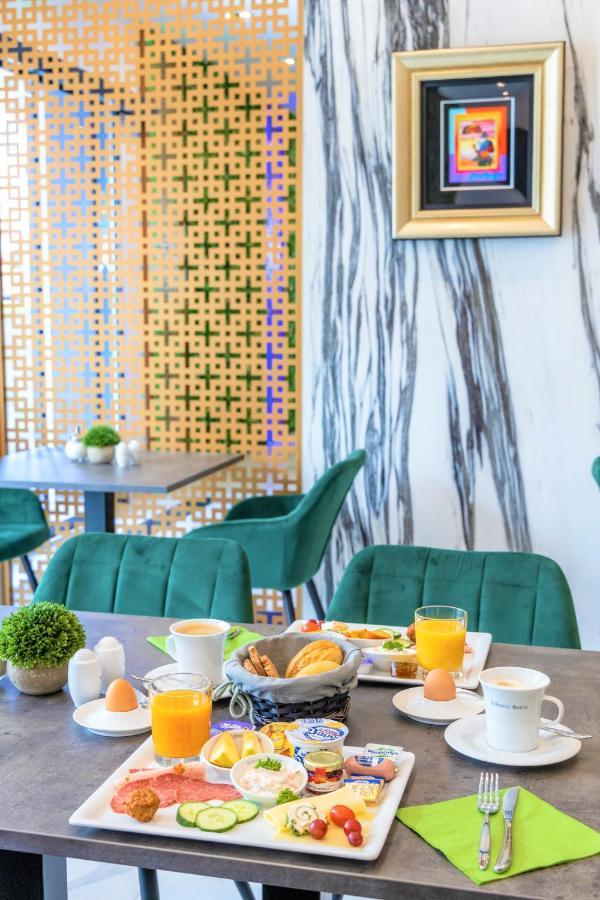 The Staycation By Lehmann Hotels Sindelfingen Extérieur photo